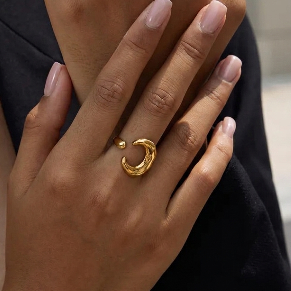 Anillo LUNA